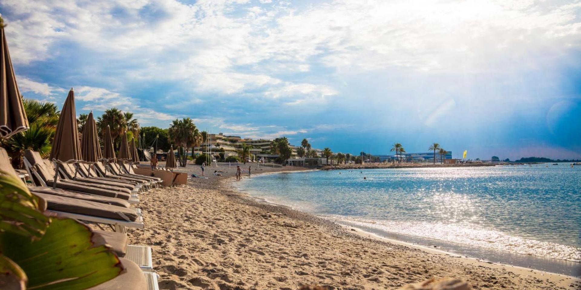 Magnifique 2 Pieces Vue Mer - Parking Proche Plage Saint-Laurent-du-Var Exterior photo